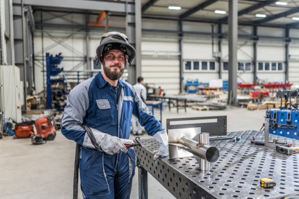  Clinton, KY Welder Pros
